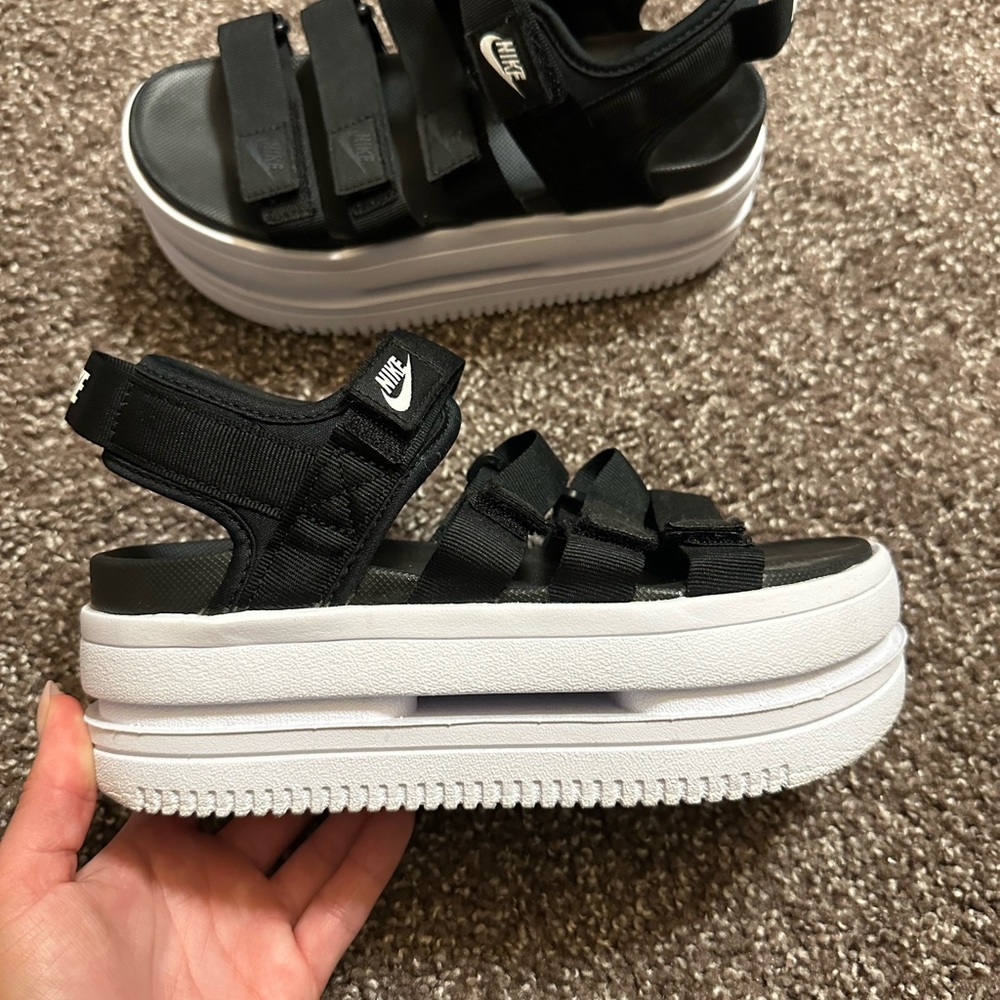 Nike Black and White Strappy Platform Sandals
